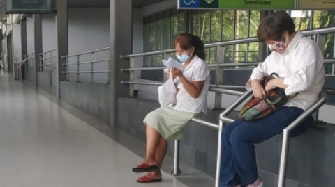 El SITM Metrolínea instala apoyos isquiáticos para beneficio de usuarios