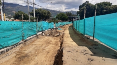 En 30 % avanzan obras complementarias en el Portal Girón de Metrolínea